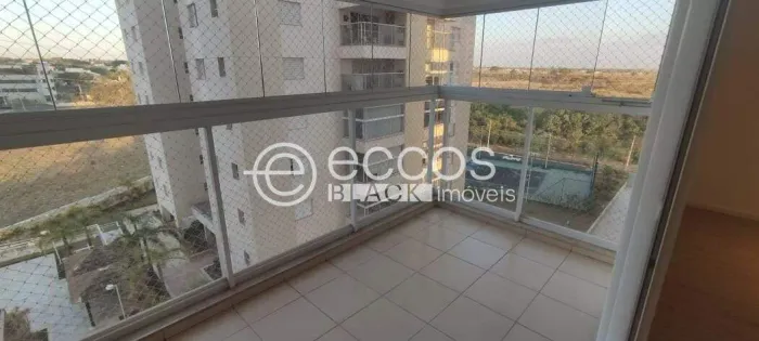 Apartamento para aluguel, 3 quartos, 3 suítes, 2 vagas, Jardim Karaíba - Uberlândia/MG
