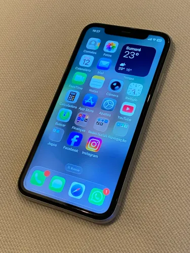iPhone 11 - 128GB