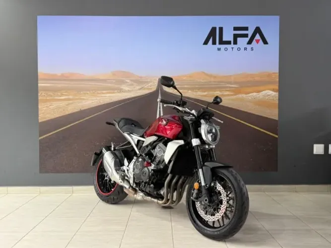 HONDA CB1000 R VERMELHA