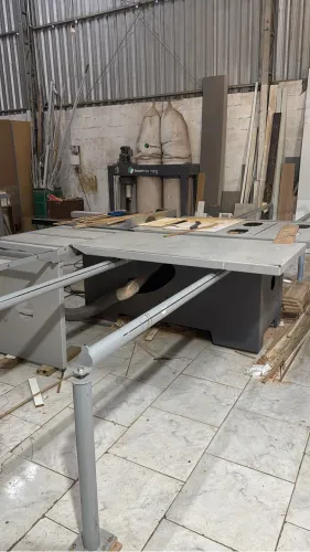 Vendo esquadrejadeira 