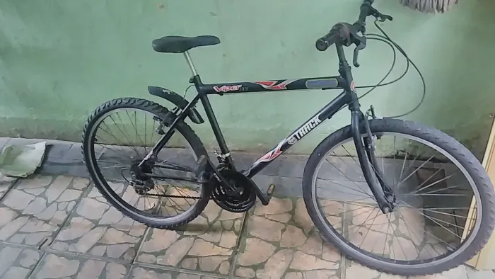 Vendo bake Aro 26 $200,00 Cel. *