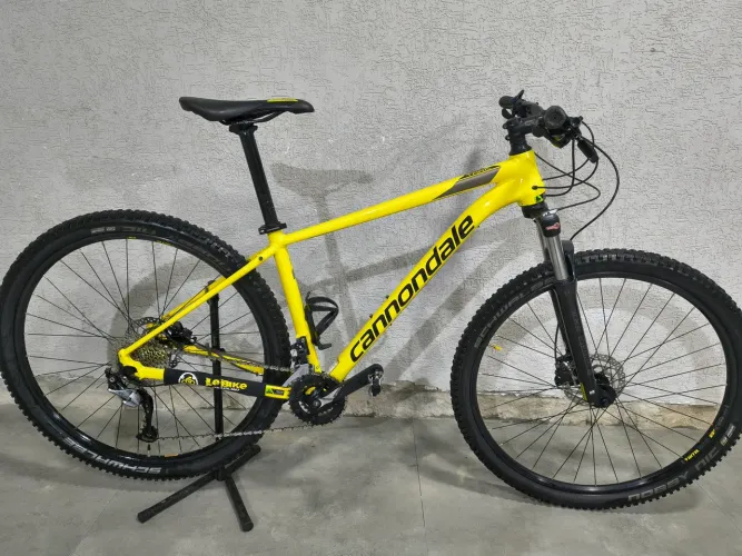 Bicicleta Cannondale aro 29