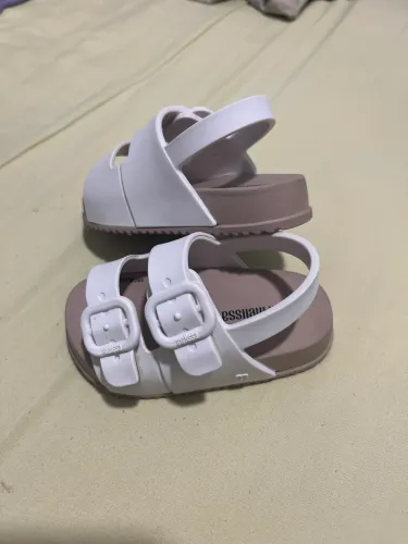 Mini melissa