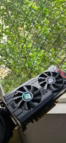 Rx 570 4gb Roda tudo 1080p nova!