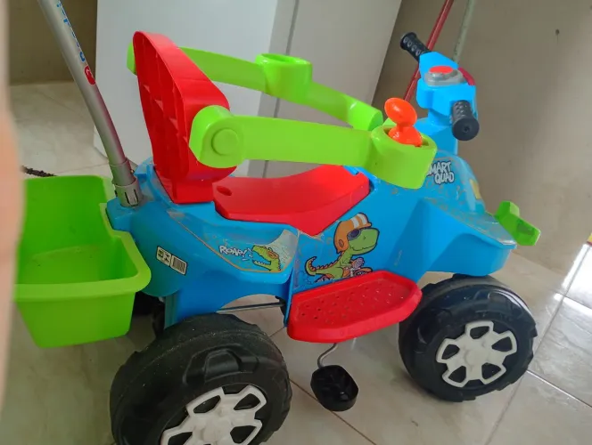 Quadriciclo infantil