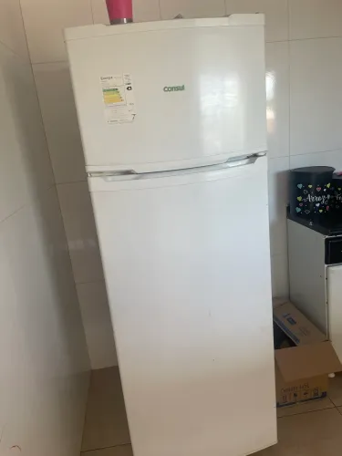 Geladeira 700