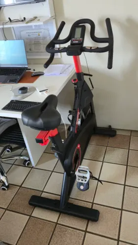 Bike Ergométrica Genis S2000, excelente estado, pouco uso