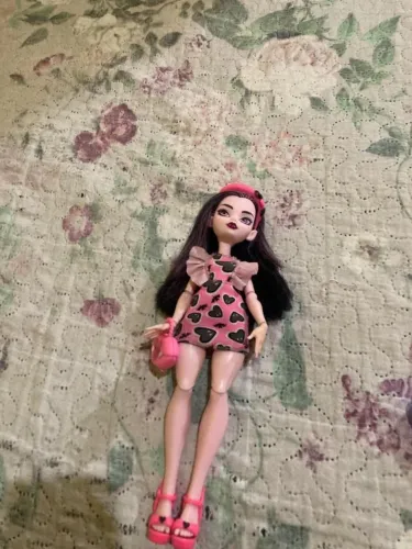 *boneca dráculaura g3