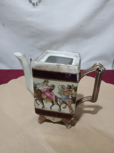 Bule miniatura porcelana Alemã