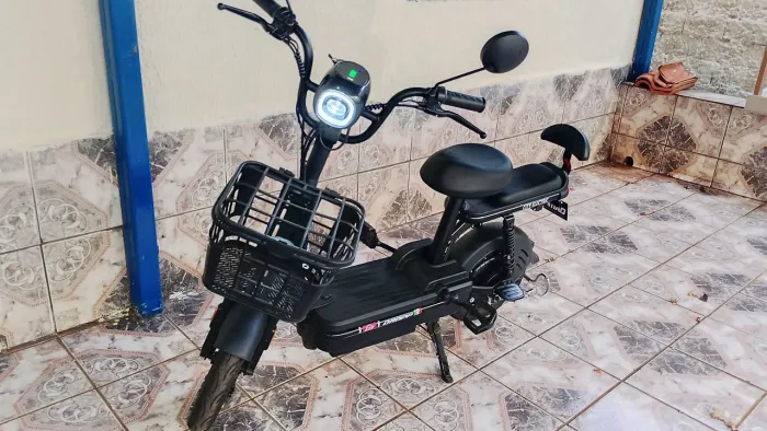 Bicicleta Elétrica Scooter Seminova