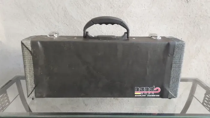 Case para pessoas/pedaleira