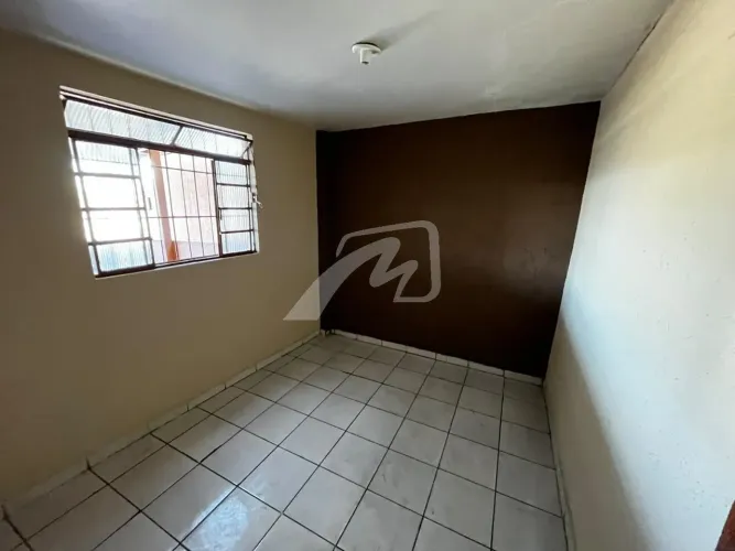 Casa para Locação em Belo Horizonte, Indústrias I (Barreiro), 2 dormitórios, 1 banheiro