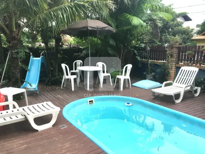 Casa 3 quartos com mobílias e piscina-Rio Tavares