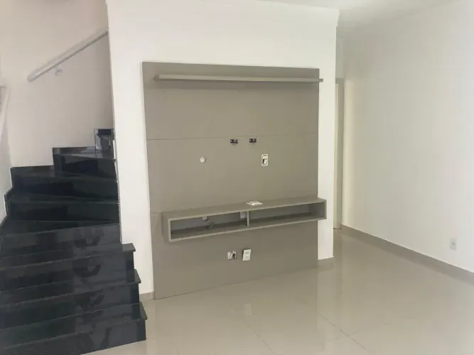 Casa (Padrão), com 2 quartos e 1 banheiros para Aluguel, 65 m² em São Paulo/SP