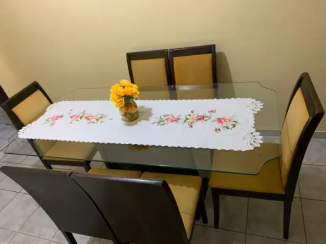 Mesa para sala de jantar 