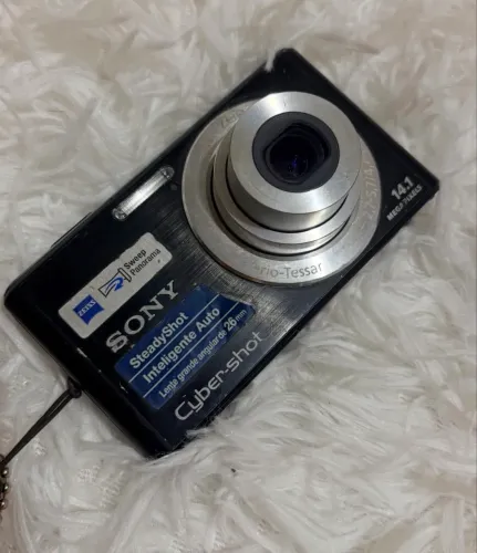 Sony cybershot dsc-w530