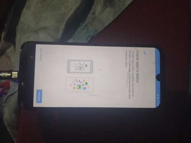 Vender esse celular dando alguns toque fantasmas,aos funcionando 