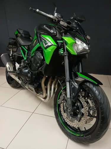 KAWASAKI Z900
