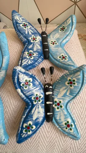 Borboletas Decorativas de Cerâmica