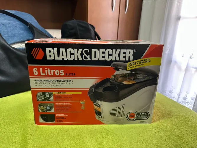 Geladeira portátil Black&Decker 6 litros 