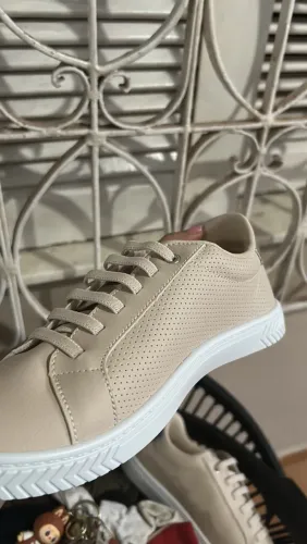 Tênis feminino NOVO 