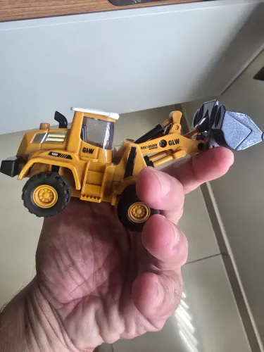 Miniatura de trator