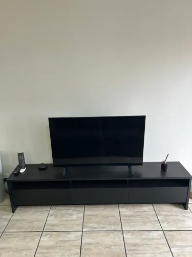 Rack de Madeira preto fosco 