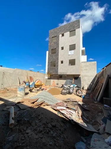 Apartamento 2 Quartos com Suíte | Elevador | Copacabana