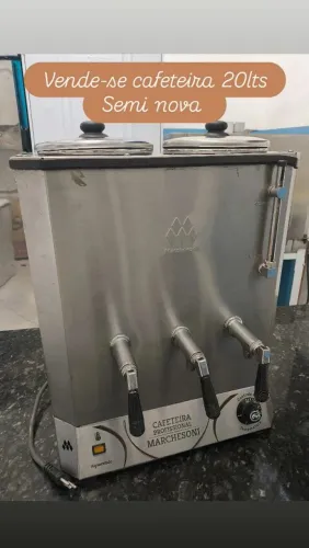 Maquina de café 8 lts 220w
