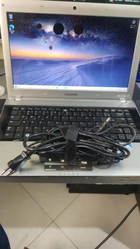Notebook Samsung RV411