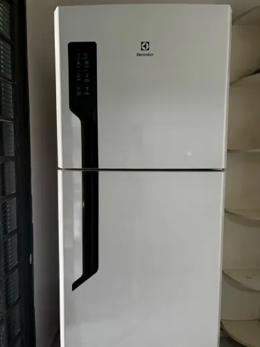 Geladeira Electrolux Frost Free 432L Efficient AutoSense Duplex Branca (TF70)