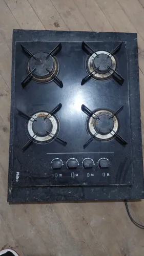 Cooktop philco em ótimo estado Mais 3 cadeiras