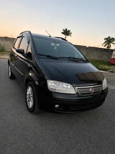 Fiat Idea ELX 1.8 MPI Flex 8V 5P 2010