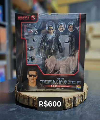 Exterminador do futuro T-800 Mafex Original
