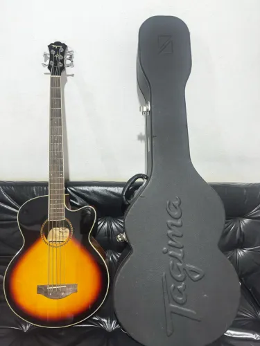 Baixolão Tagima 5 cordas AB 500 com case personalizado