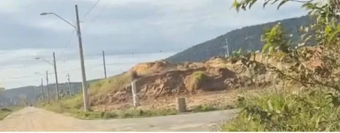 OPORTUNIDADE ÚNICA PARA INVESTIDORES E CONSTRUTORES NO NORTE DA ILHA!