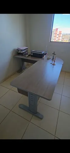 Mesas de escritório novissimas