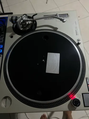 Toca discos mk + mixer djm S9