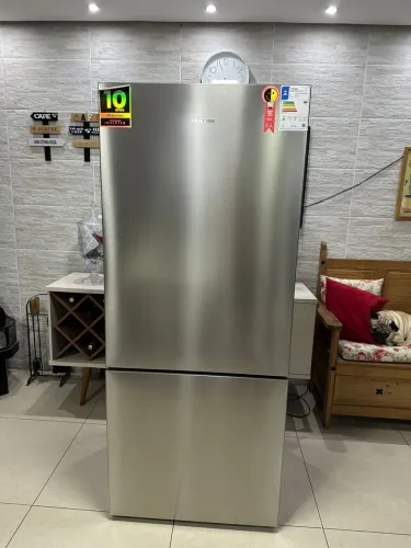 Geladeira Hisense inox inverter 220v