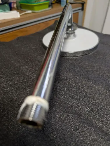 Chuveiro a Gás Redondo, Inox, alta pressão - Usado-Excelente