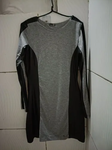 Vestido Colado Mangas longas Feminino G