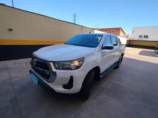Toyota Hilux CD SRV 4X4 2.8 TDI Diesel Aut. 2022