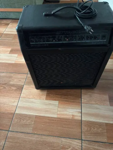 Caixa amplificada