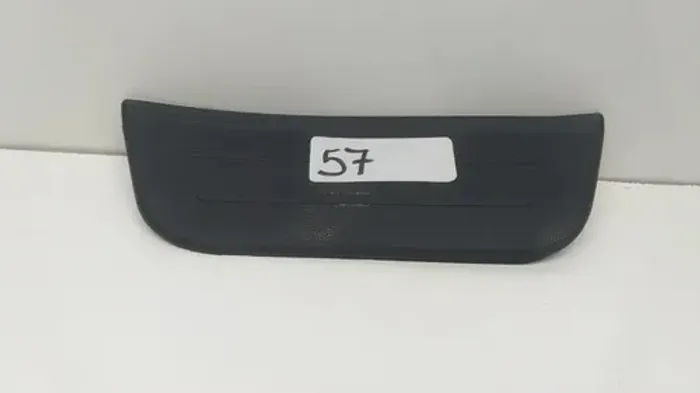 Soleira Porta T/d Hyundai Veloster 2012 858952v000 (57b6)