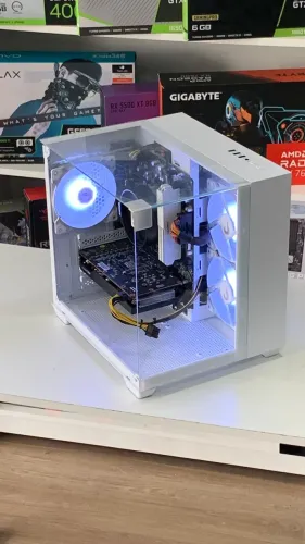 CPU RYZEN 5 5600GT / 16GB