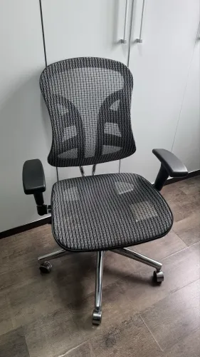 Cadeira de Escritório e Home Office Alto Padrão e Conforto