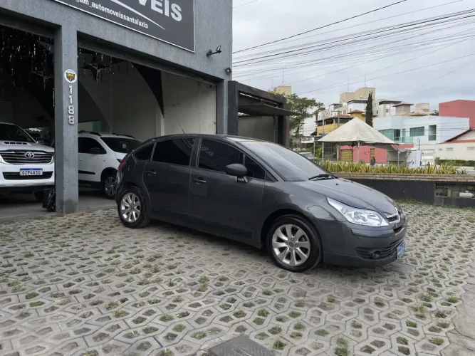 Citroen C4 GLX 1.6 Flex 16V 5P Mec. 2011