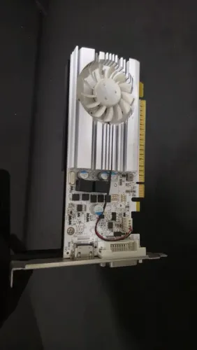 GT 1030 GALAX OC BRANCA