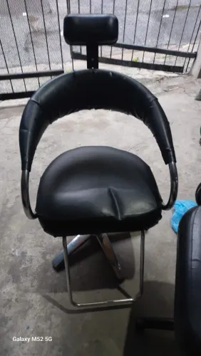 Vende ou troca Kit cabeleireiro lavatório,cadeira de corte e cadeira cliente espera 