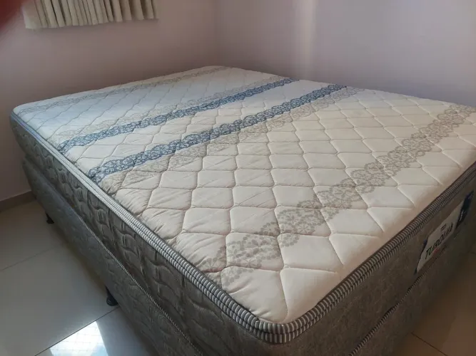 Cama box casal + colchão